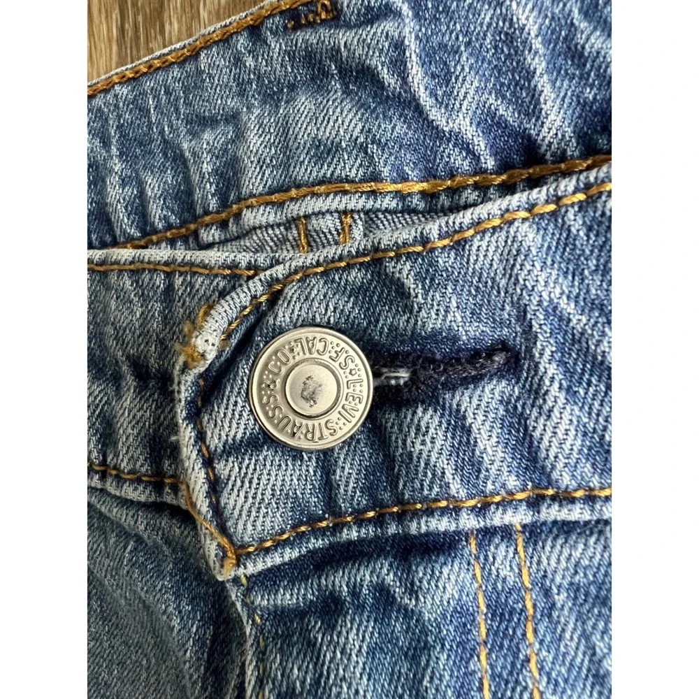 Levi's Straight Leg‎ Jeans Mens 36x30 Light Wash Blue Good Denim Pants